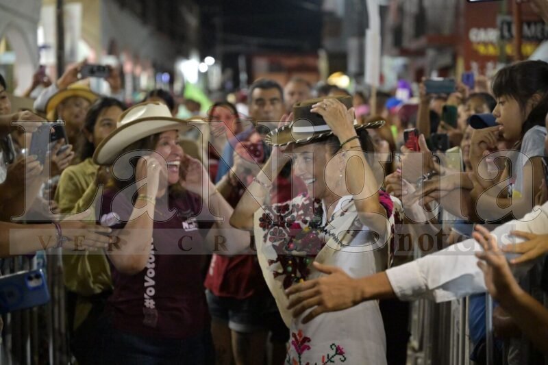 EN VERACRUZ VAMOS A GANAR Y A SEGUIR HACIENDO HISTORIA: ROCÍO NAHLE