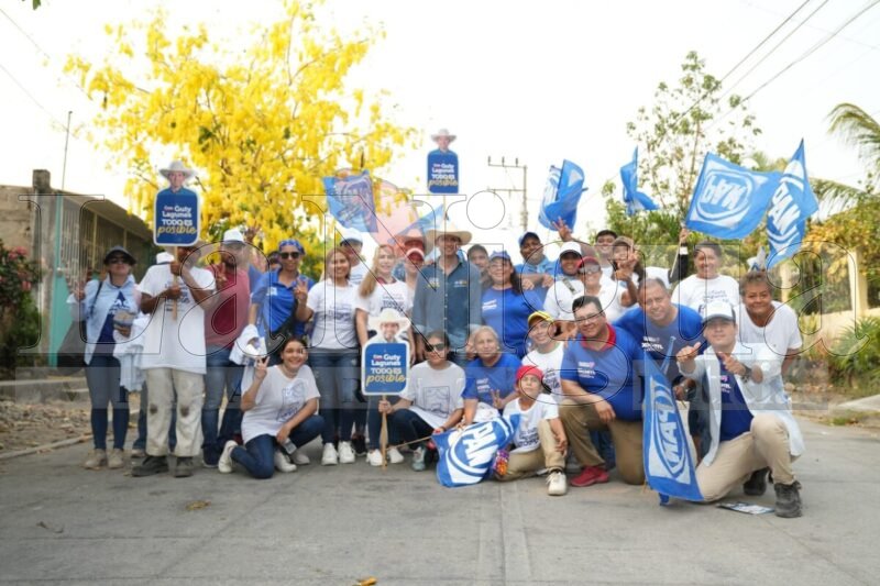 Guty Lagunes y Elsa Méndez realizan recorrido en Soledad de Doblado