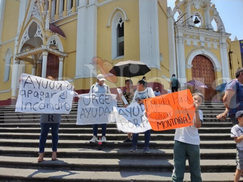 Dejan solo a vecinos de Barranca Grande con incendio forestal