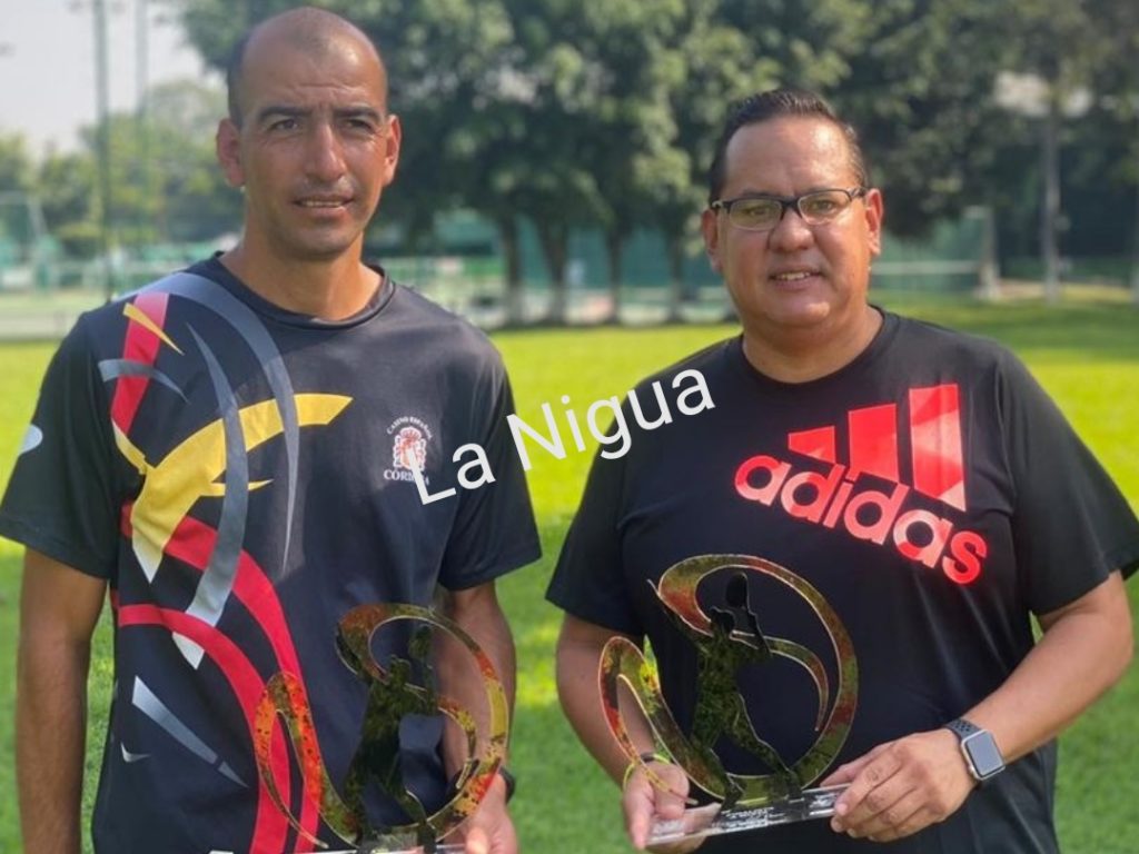 Un éxito el tenis delantera Pavo en el Casino Español