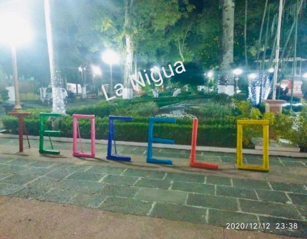 Alcaldes de Teocelo y Tenampa hacen ridículo en esta navidad