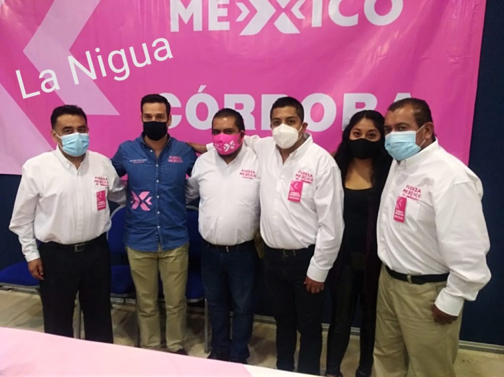 Realiza toma de protesta Tato Vega a Presidentes de Comités