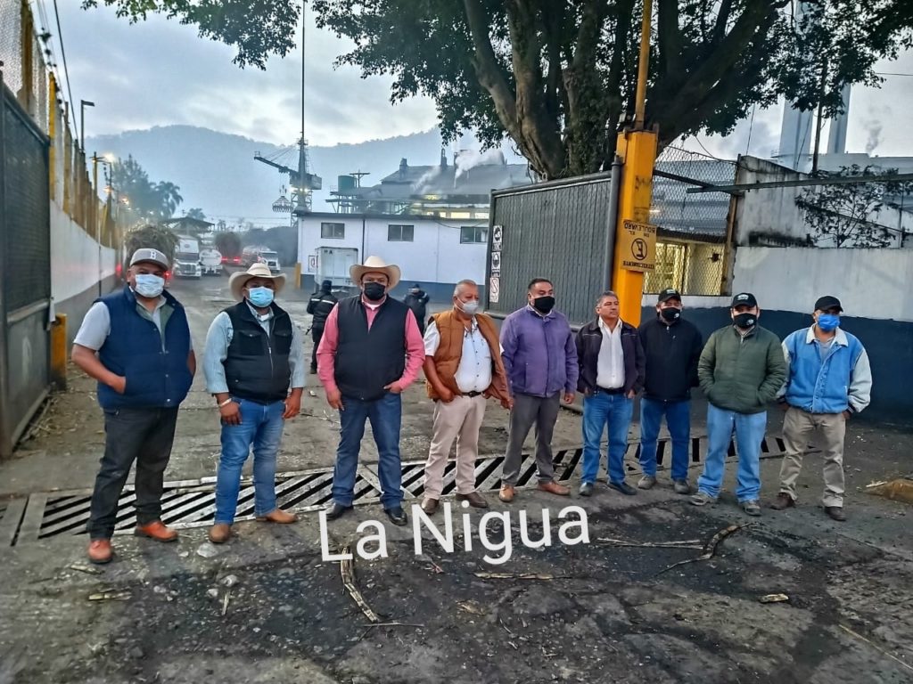 CNPR BLOQUEA BODEGAS DEL INGENIO EL CARMEN