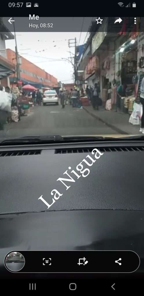 Piden a Comercio de Córdoba que regule a comerciantes en la avenida 12