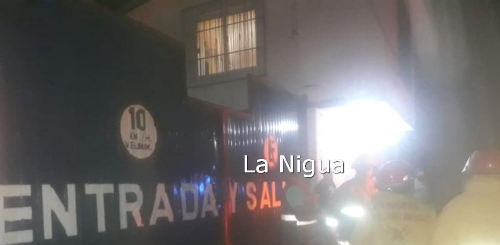 Intensa fuga de GAS LP en una empresa gasera de Papantla
