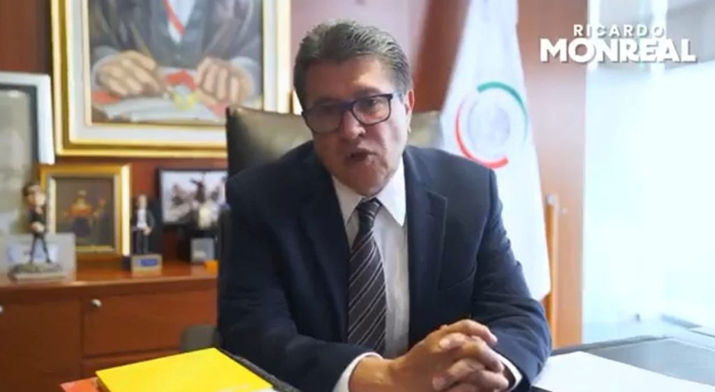 Ultrajes a la autoridad delito inconstitucional.