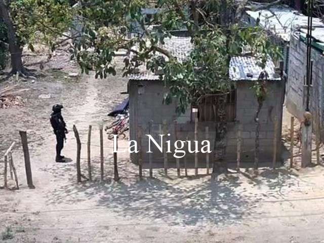 Ejecutan a tres adultos y un menor.