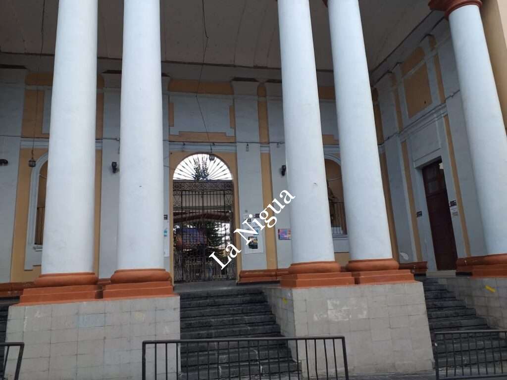 Suspenden clases en escuelas de Xalapa por aumento en contagios de Covid