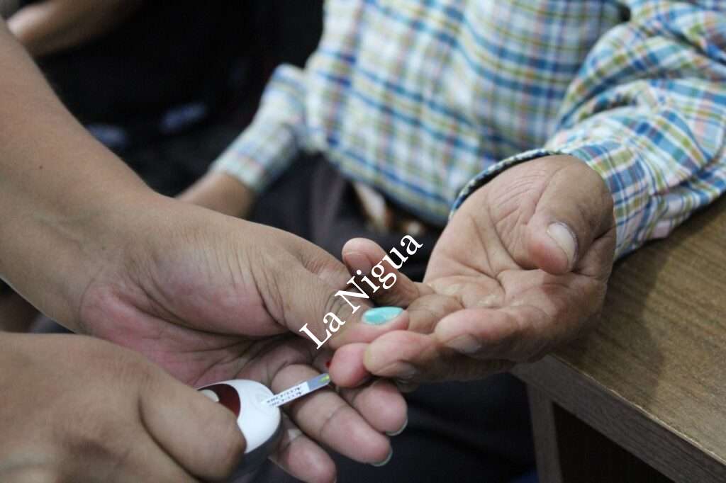 REALIZA DIF DE IXTACZOQUITLÁN CAMPAÑA PARA DETENER LA PÉRDIDA DE VISIÓN PROVOCADA POR LA DIABETES.