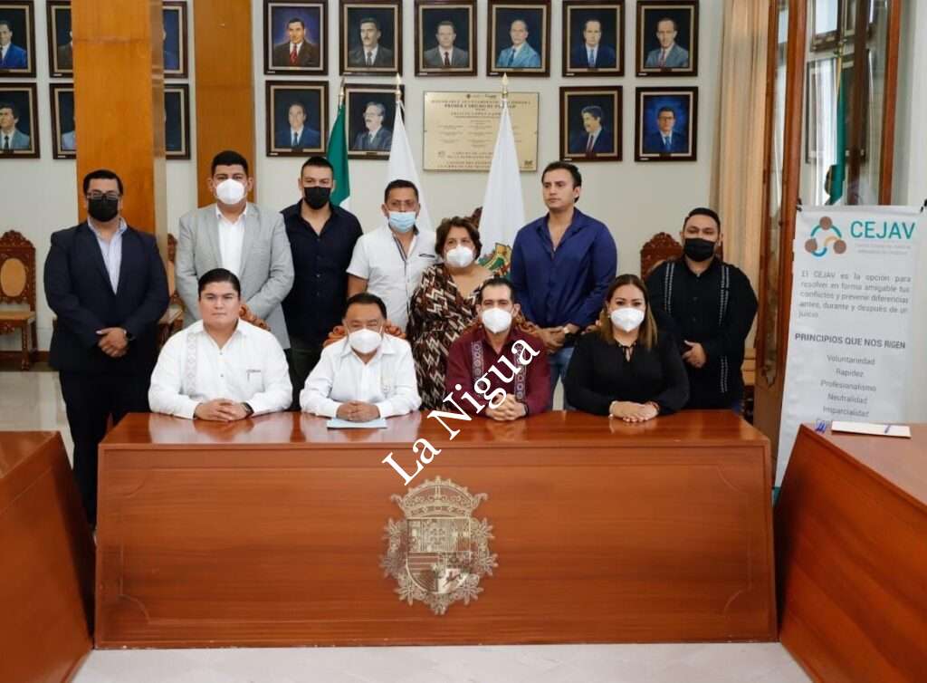 Firma Ayuntamiento convenio de colaboración con el Centro Estatal de Justicia Alternativa de Veracruz