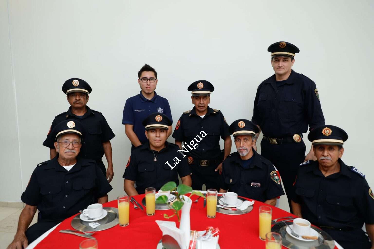 Reconocen autoridades del Ayuntamiento de Córdoba a Bomberos en su día