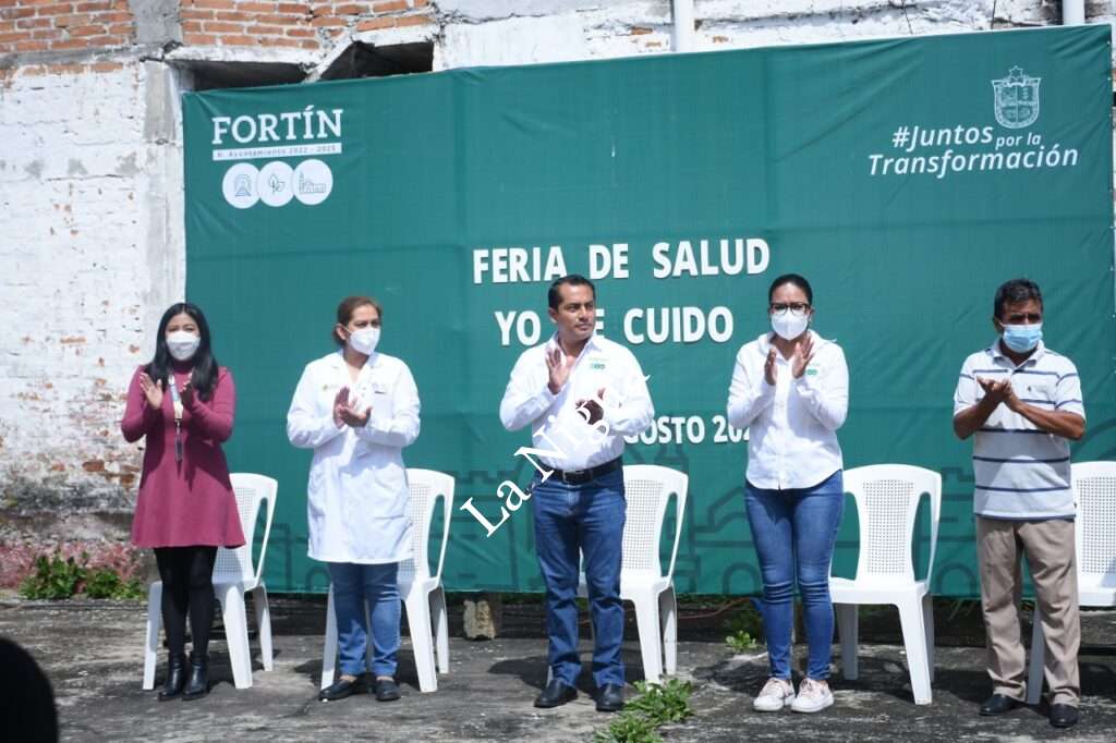 Responden ciudadanos a jornada de salud en Villa Libertad