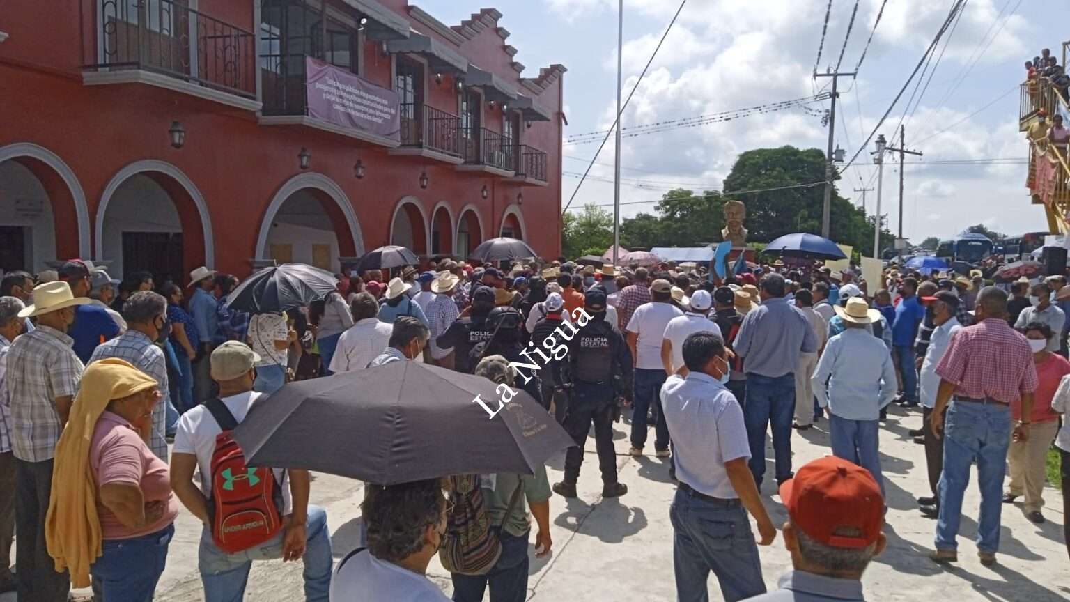 Tras no recibir respuesta positiva vecinos de 22 localidades de Emiliano Zapata realizarán más movilizaciones