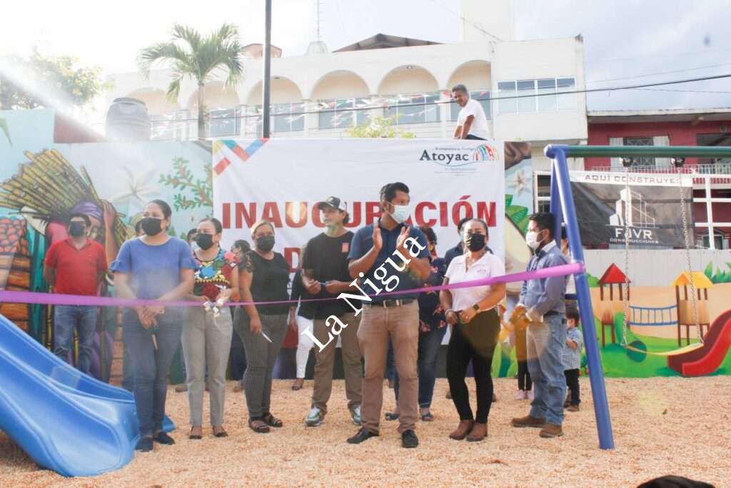 Primera obra del Ayuntamiento de Atoyac beneficia a familias de la cabecera municipal