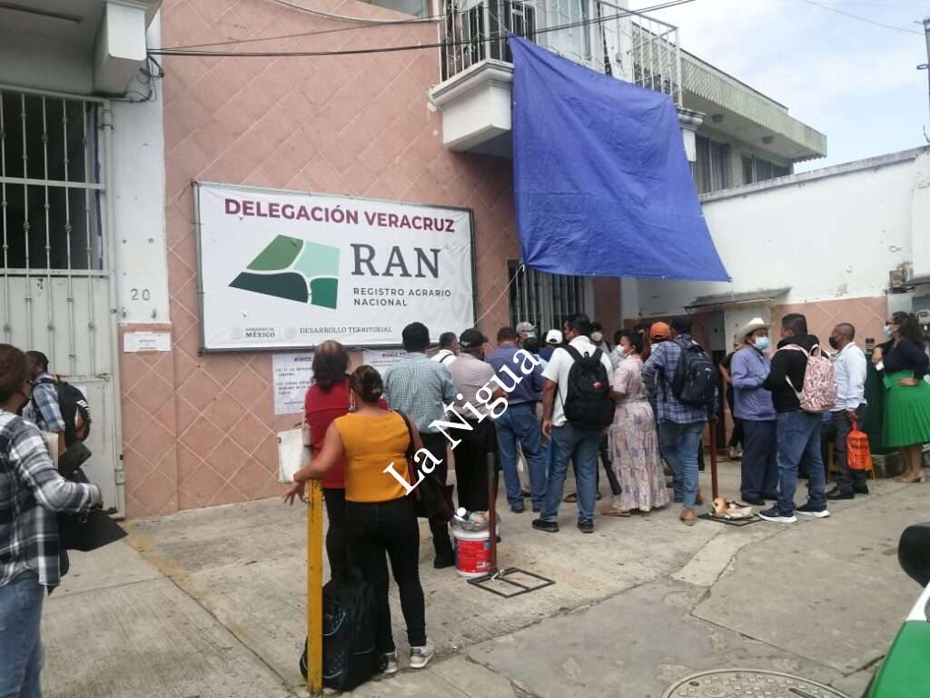 Campesinos se manifestaron afuera de la RAN; denuncian malos tratos por parte de los empleados de la dependencia