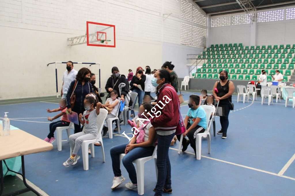 Responden a jornada de vacunación contra el Covid-19