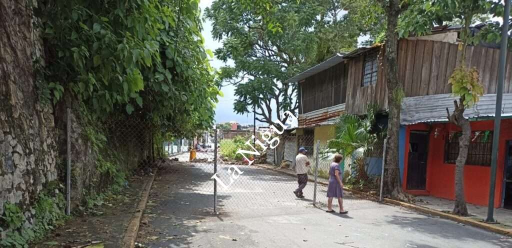 Cierre total de la Ex Vía del Huatusquito; buscan autoridades resguardar la integridad de los ciudadanos