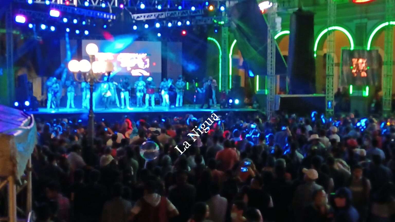 Da Presidente Juan Martínez su primer Grito de Independencia