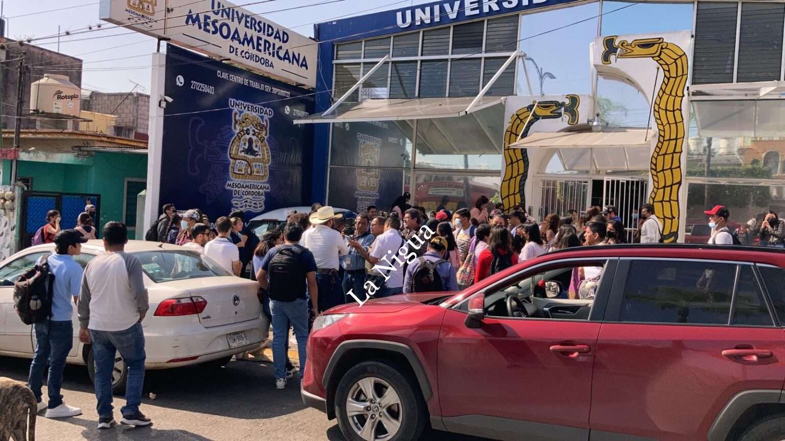Toman avenida y la liberan para regresar siguiente jueves