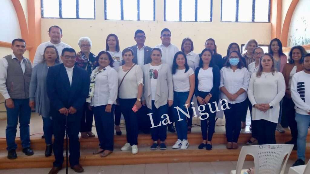 Eligen nuevo comité SNTE Sección 56 de Huatusco