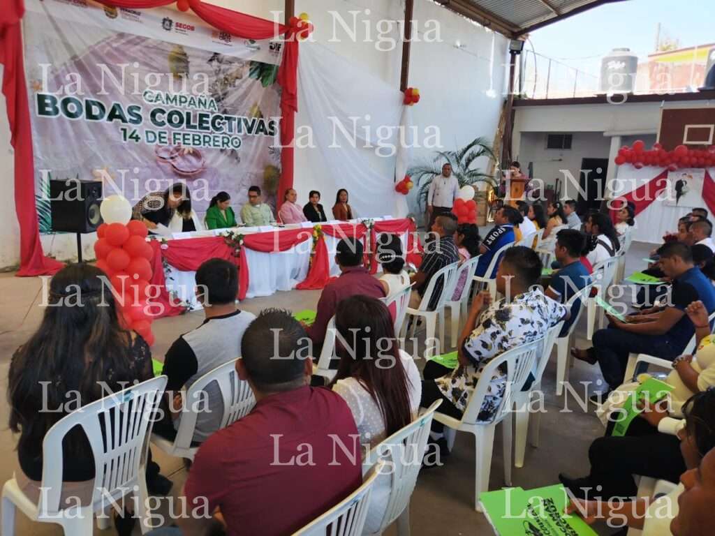 Realizan bodas colectivas en Chocamán.