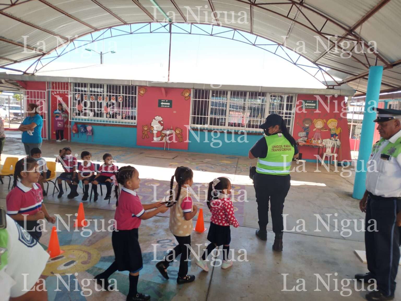 Imparten taller de vialidad en jardín de niños en Las Choapas