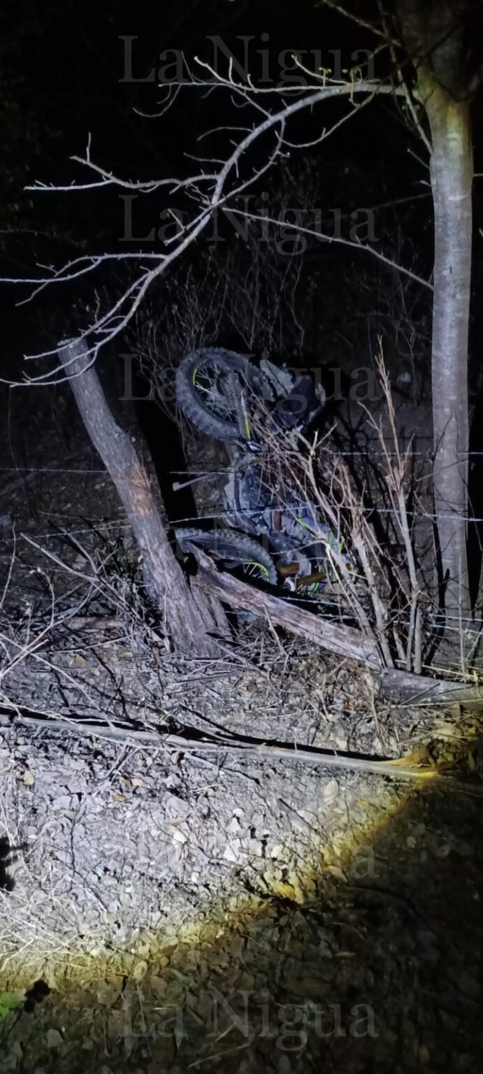 Se mata motociclista al derrapar moto en Gómez Farías