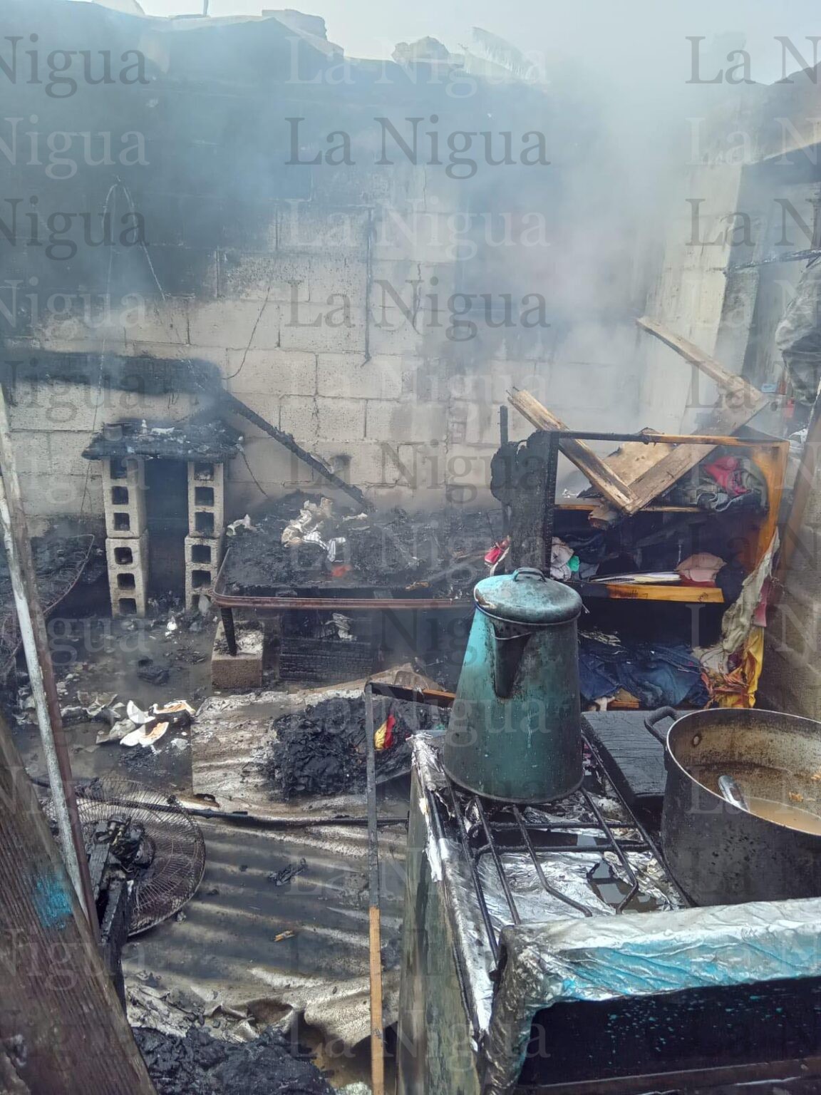 El Moralillo sin cuerpos de auxilio: familia casi muere calcinada