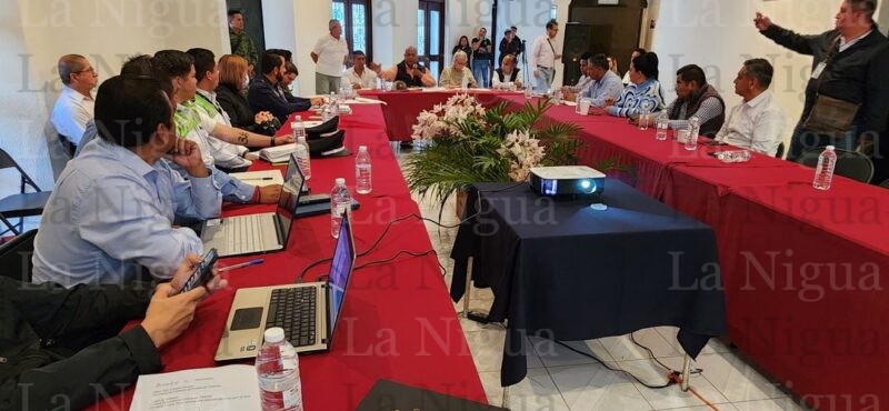 Anuncian Desfile Cívico – Militar de Camarón, en Huatusco.