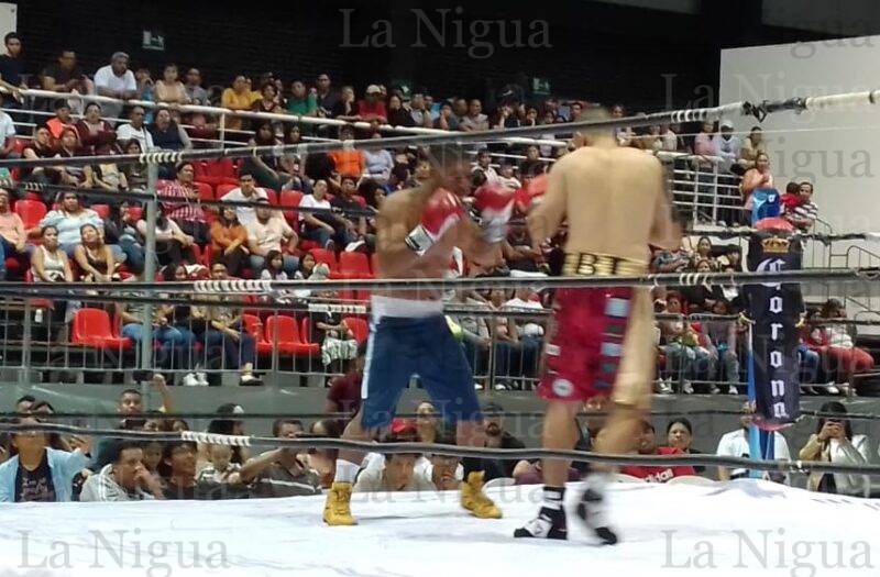 Iván Escobar repitió el Kot a Moisés Muñoz en el 4º.