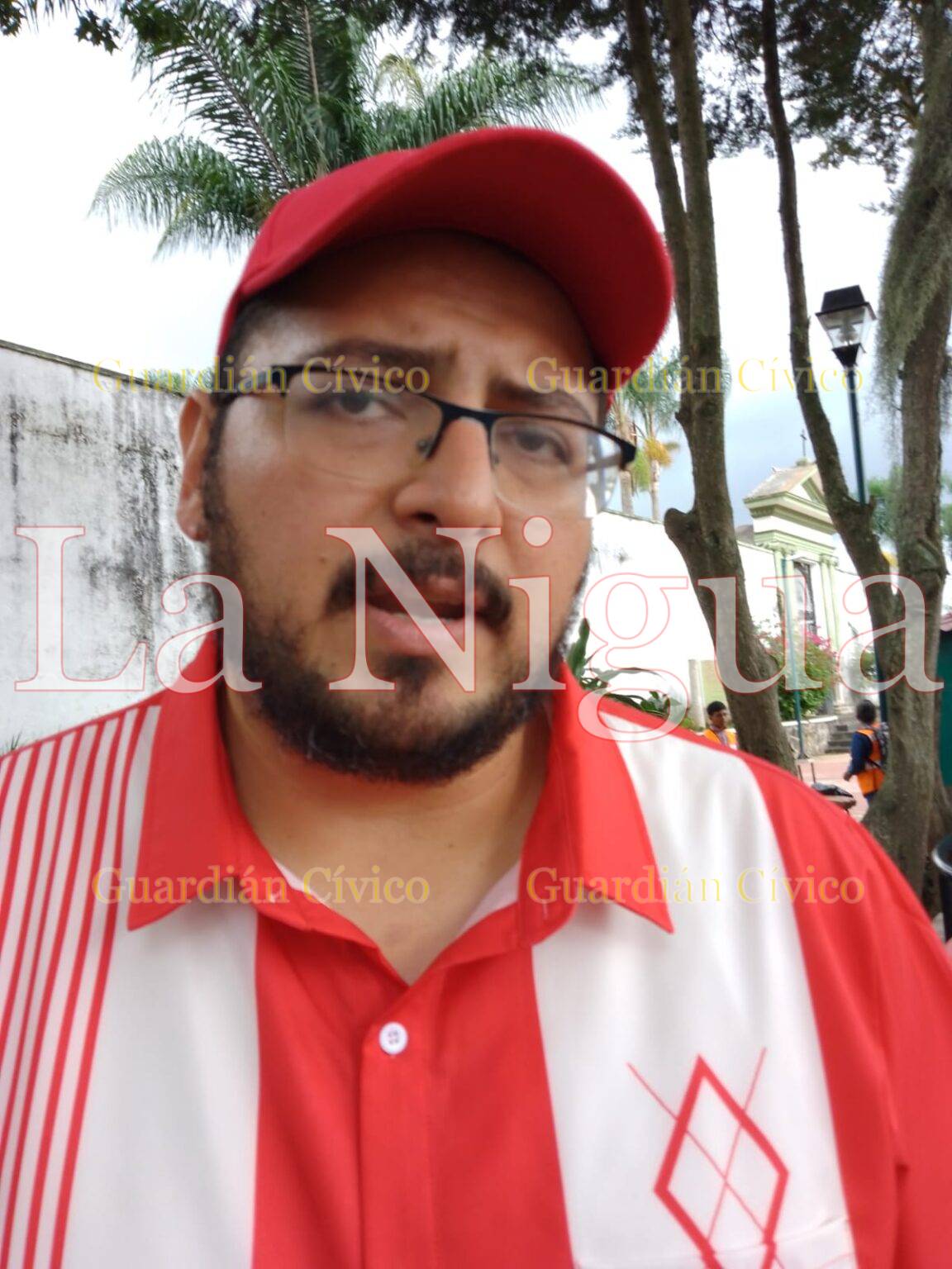 Registra candidato a la Secretaría General del SDTEV a integrantes de su planilla