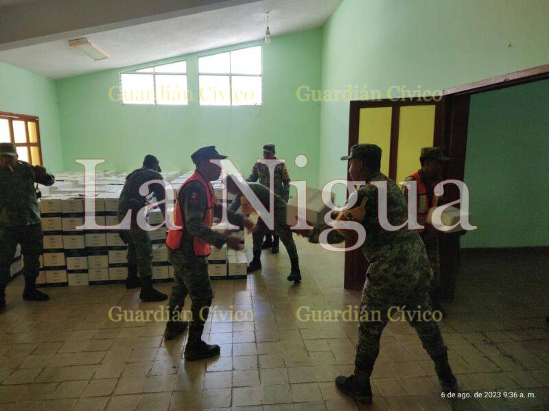 “Ejército Mexicano continúa aplicando el Plan DN-III-E en los Municipios de Zongolica y Naranjal, Veracruz.”.