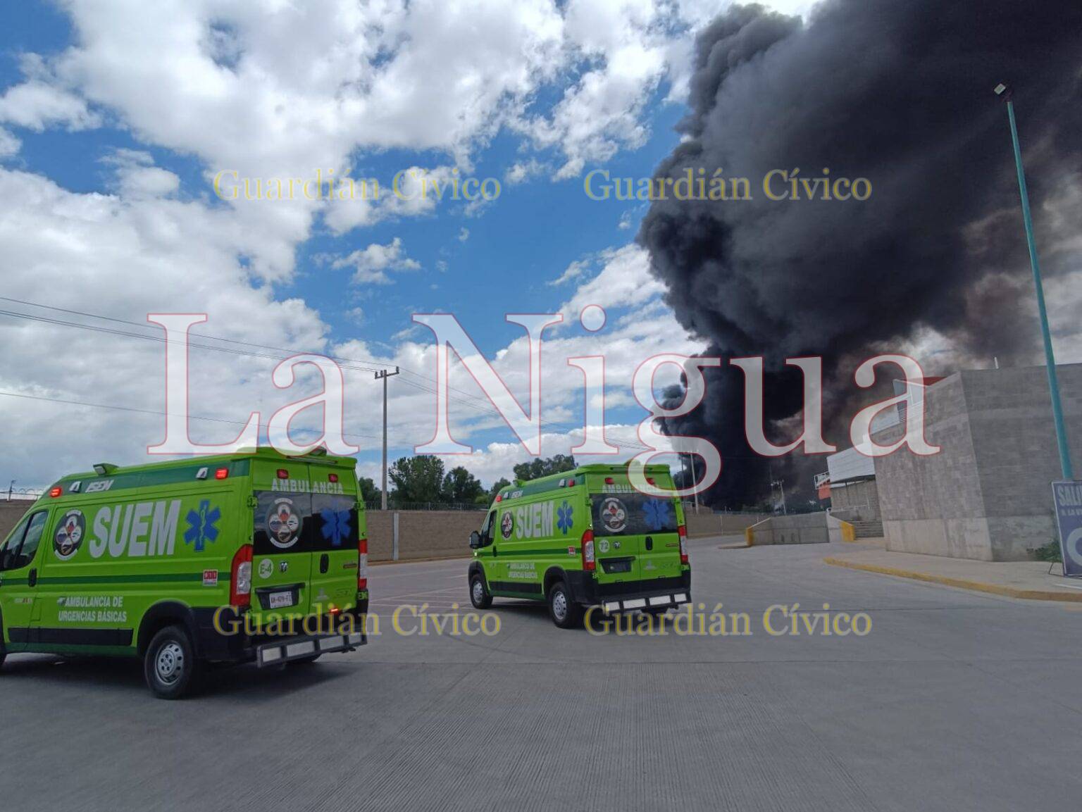 Incendio dentro de  fábrica de reciclaje de solventes en San Vicente Chicoloapan