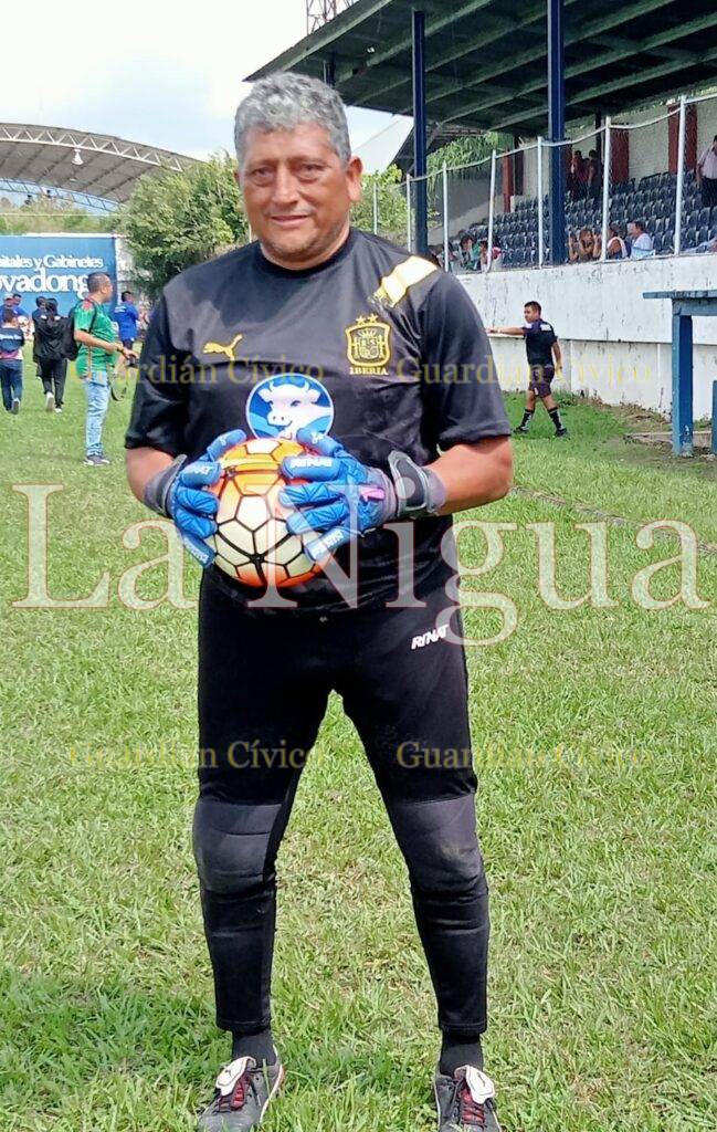 Iberia por los tres puntos ante Escuadrón Marino