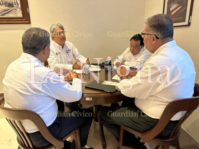 Acuerdan Presidente y Secretario de Sedesol trabajos en mejoramiento de viviendas en Córdoba