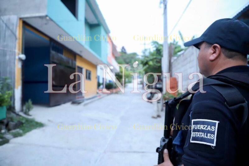 DETIENEN A DOS SUJETOS DURANTE CATEOS EN HUEJUTLA Y ATLAPEXCO