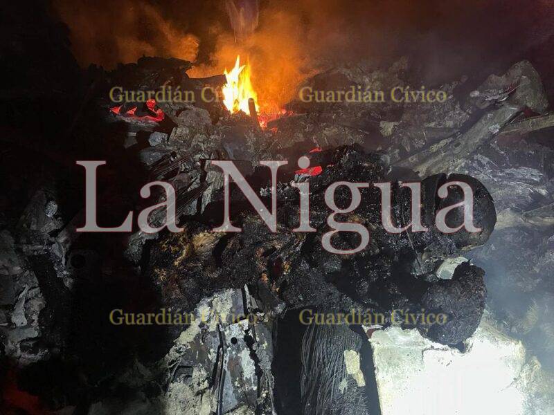 Muere calcinado chofer tras carambola