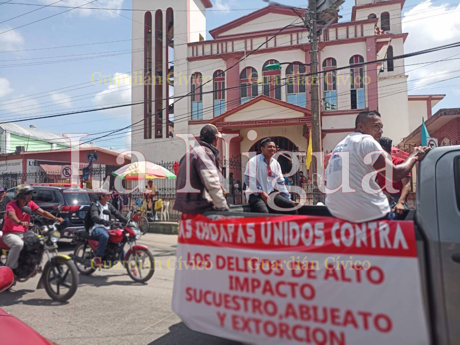 Ganaderos marchan pidiendo seguridad en sur de Veracruz