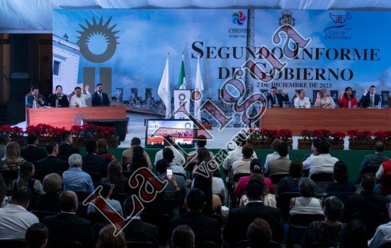 Rinde presidente Juan Martínez su segundo Informe de Gobierno