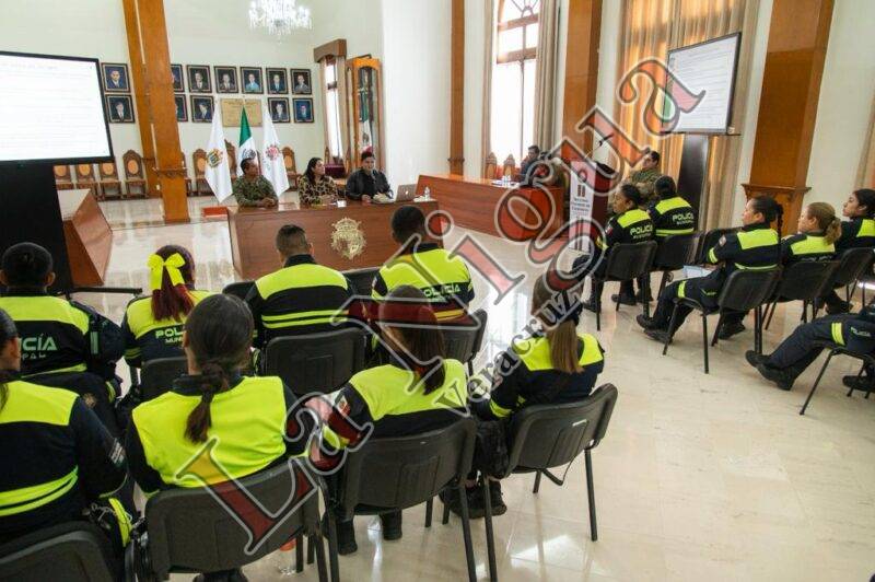 Capacitan a policías municipales sobre derechos humanos y detención en flagrancia