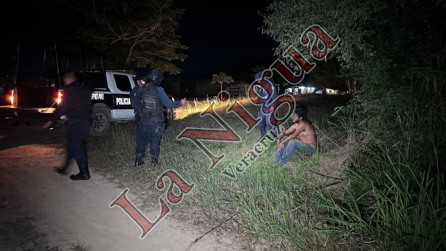 Alocado sujeto es intervenido tras tirar piedras a vehículos