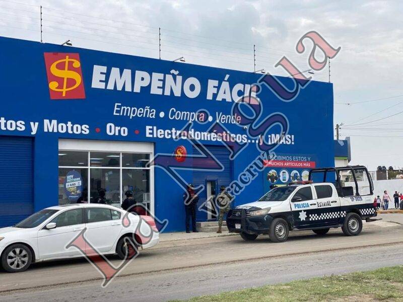 Sujetos asaltan casa de empeño