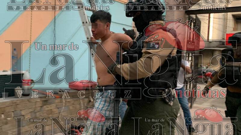 Albañil es detenido por la Fuerza Civil por robo