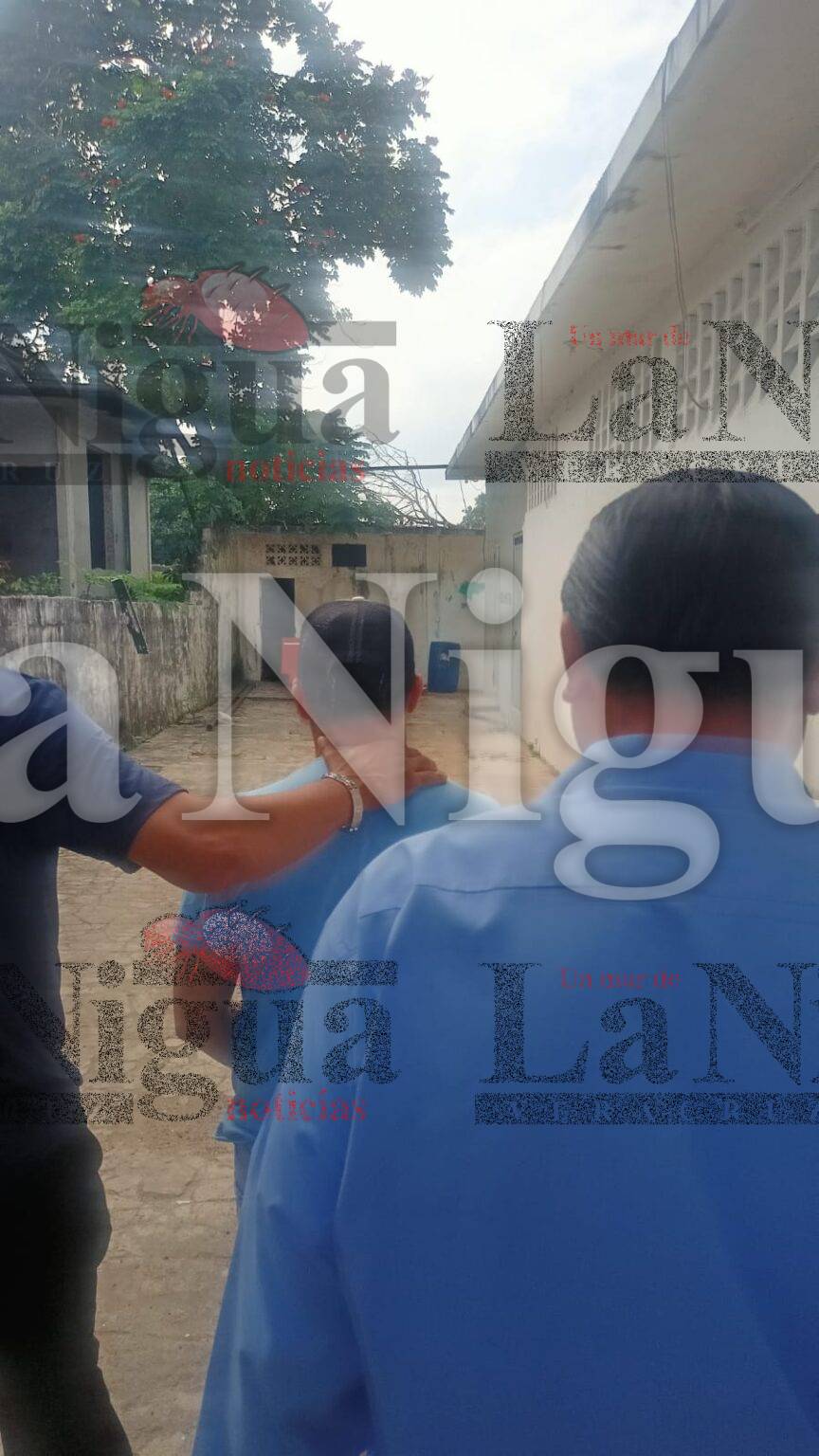 Detienen a sujeto por robo de vehículo en Las Choapas