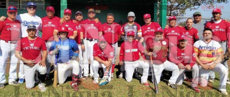 Bar Victoria visita al poderoso Gallos de Ciudad Mendoza