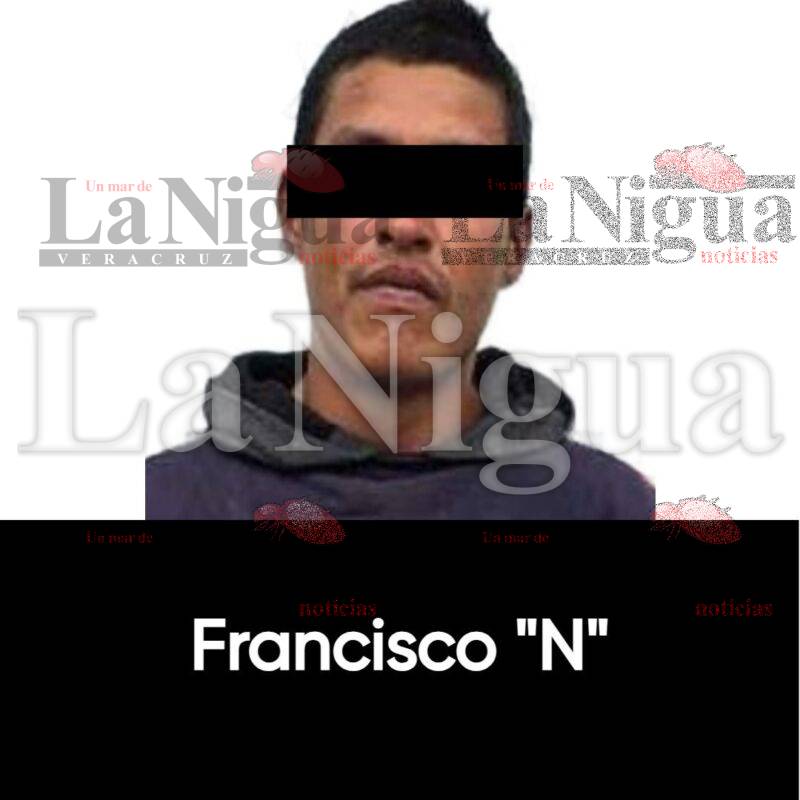 Detiene SSP a par de sujetos con 11 dosis de cristal en Tihuatlán