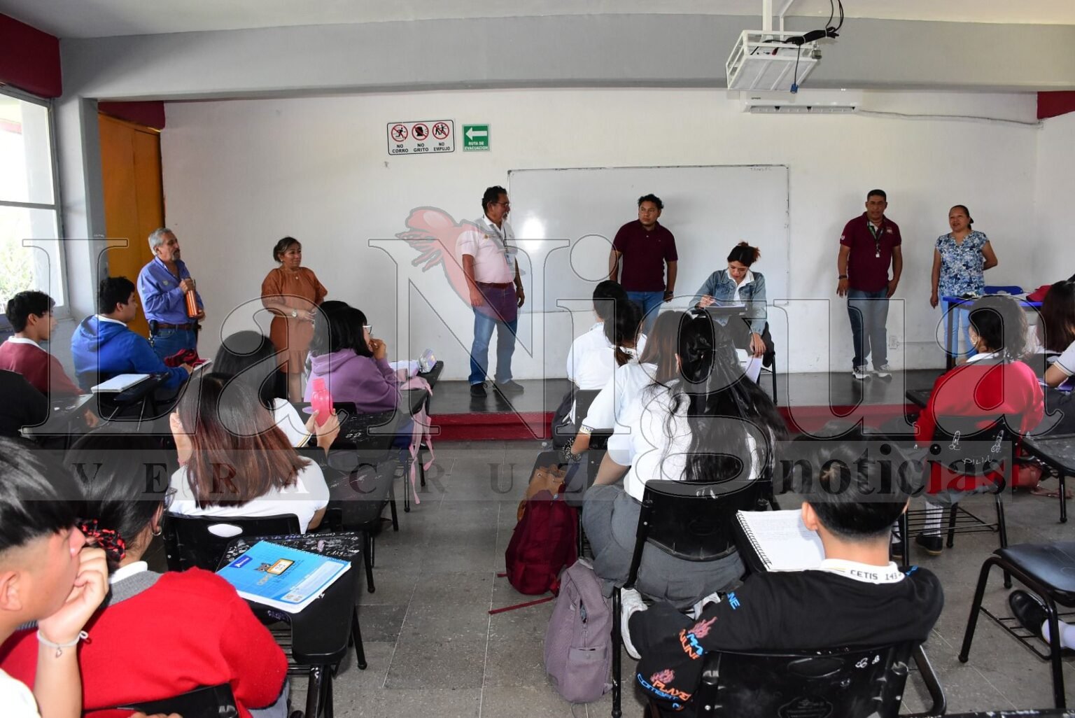 Inicia colecta de residuos eléctricos y electrónicos en Cetis 143