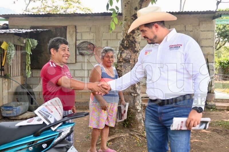 Zenyazen Escobar: El contacto directo con la ciudadanía es clave para entender sus necesidades