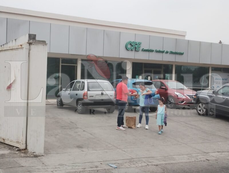 Cerca de 20 horas, sin energía eléctrica, cientos de familias en Papantla