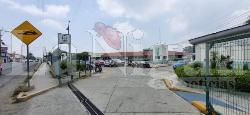 Denuncian presunta negligencia en el hospital IMSS de Coscomatepec